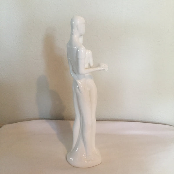 Vintage 1987 Royal Doulton Images Handmade Sculpture First Love HN2747