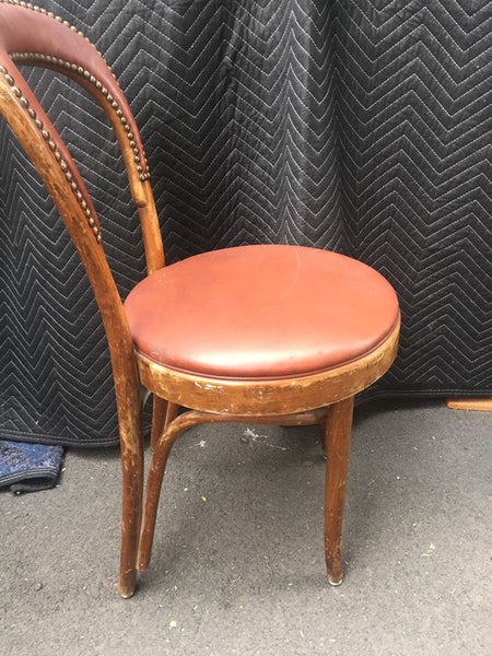 Vintage Mid Century Modern Thonet Style Bentwood Cafe Dining Chair by Shelby-Williams with unique Salmon colored Vinyl seat and Back