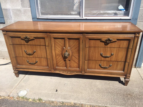 Vintage American of Martinsville Provincial Style Chest of Drawers Dresser Credenza