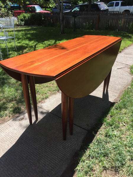 Mid-Century Willett Transitional Cherry Gateleg Dining Table