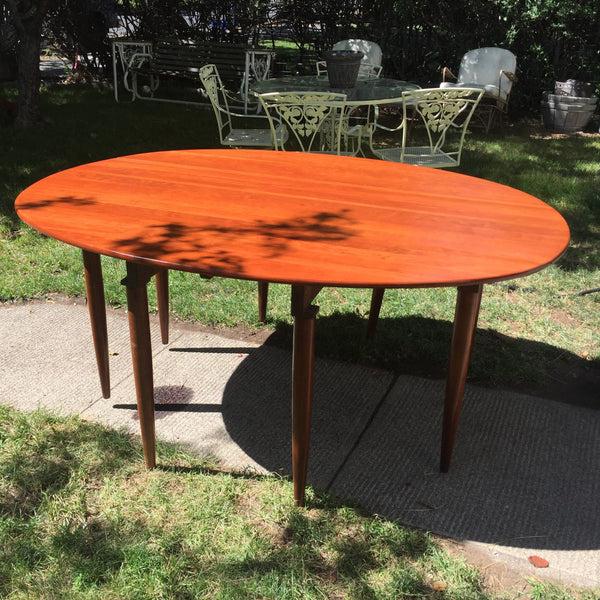 Mid-Century Willett Transitional Cherry Gateleg Dining Table