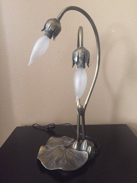 Tiffany Style Lily Pad Desk Accent Lamp