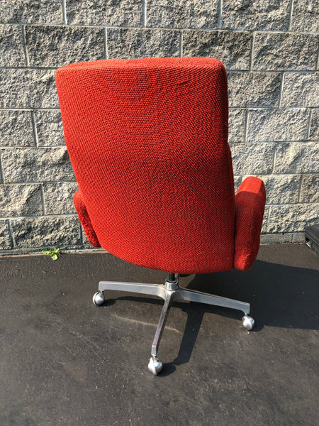 Vintage Chrome Swivel Executive Office Chair