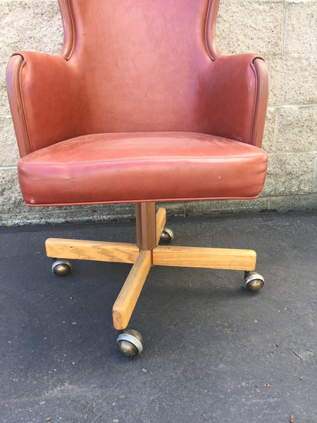 Mid Century Modern Upholstered Executive Office Chair