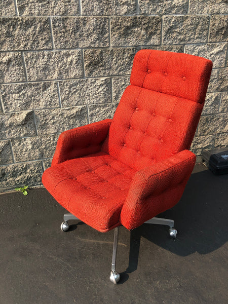 Vintage Chrome Swivel Executive Office Chair