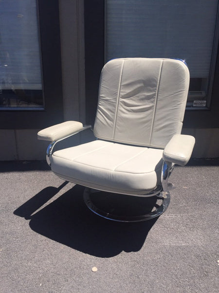 Vintage Danish Modern Cream Leather Reclining Chrome Lounge chair similar to Ekornes