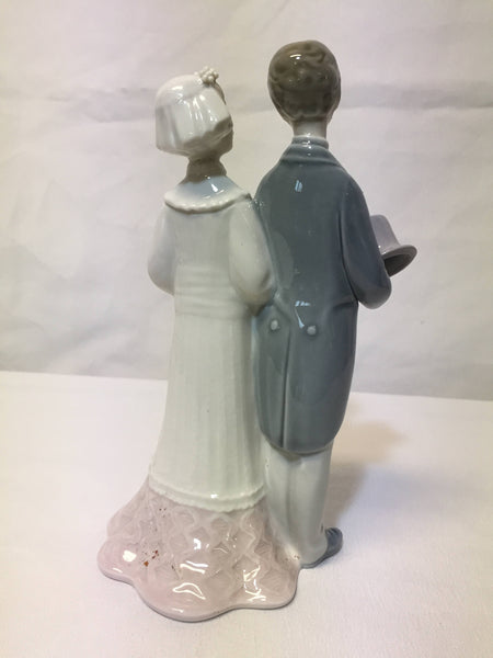 Lladro #4808 "Wedding Day" Bride and Groom