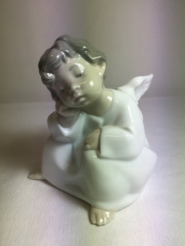 LLadro Angel Thinking #4539